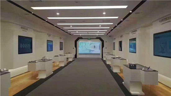 物體識別桌案例_納通醫(yī)藥展廳_摩拓為提供技術支持